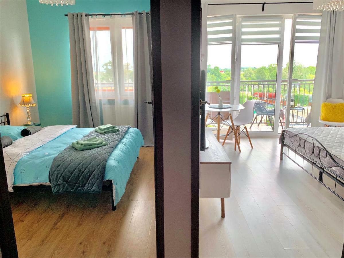 2-Room Apartment Nowy Dwór Mazowiecki Eksteriør bilde