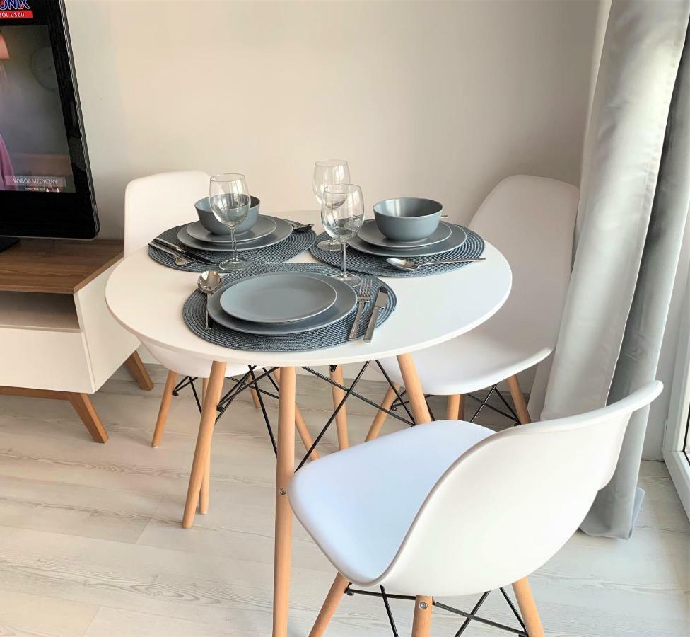 2-Room Apartment Nowy Dwór Mazowiecki Eksteriør bilde